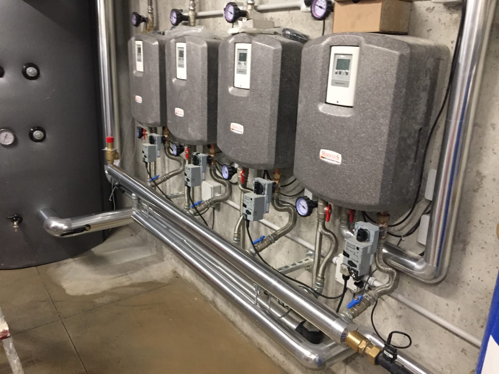 Centrale termica con moduli d'utenza e contabilizzazione del calore